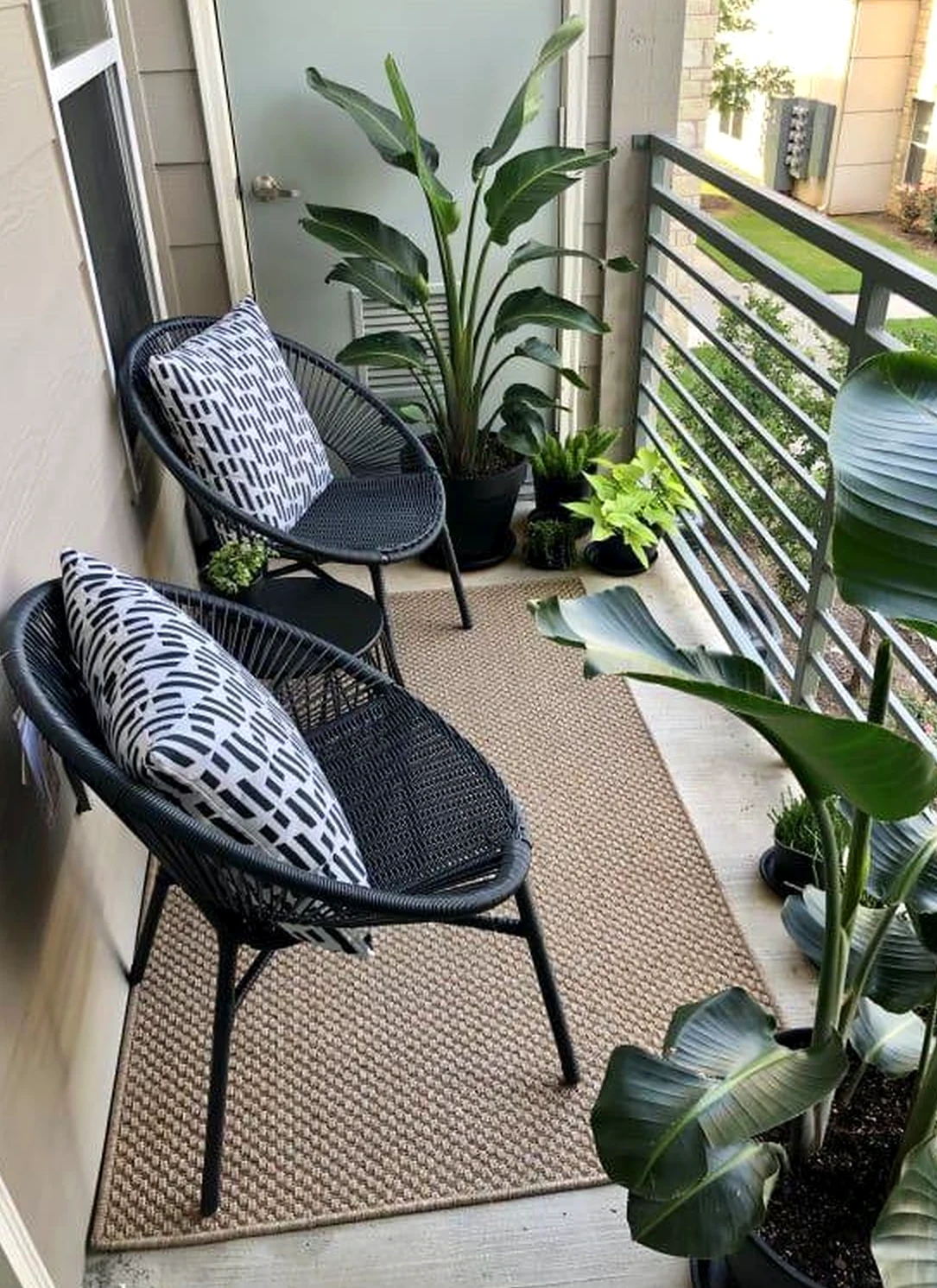 Inviting outdoor lounge anchors the entry with detail, giving the view a mood that feels clear and inviting.